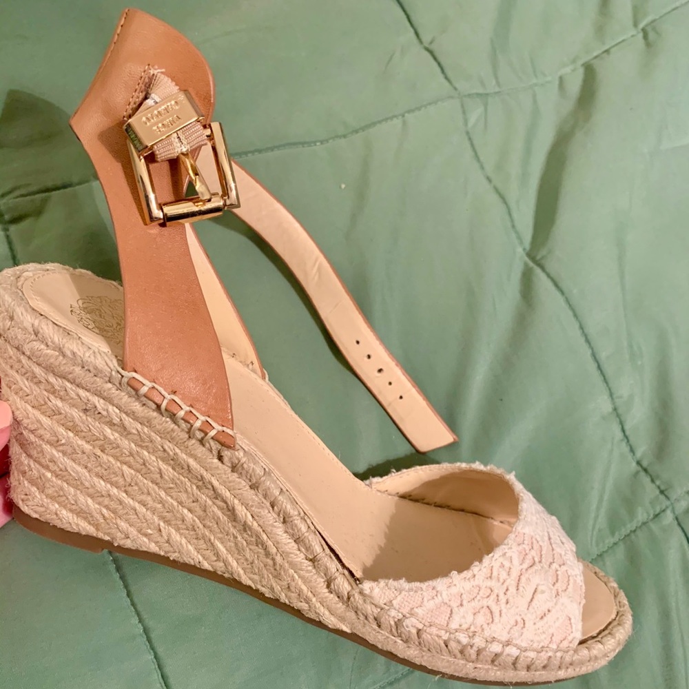 Vince Camuto wedge espadrilles size 8